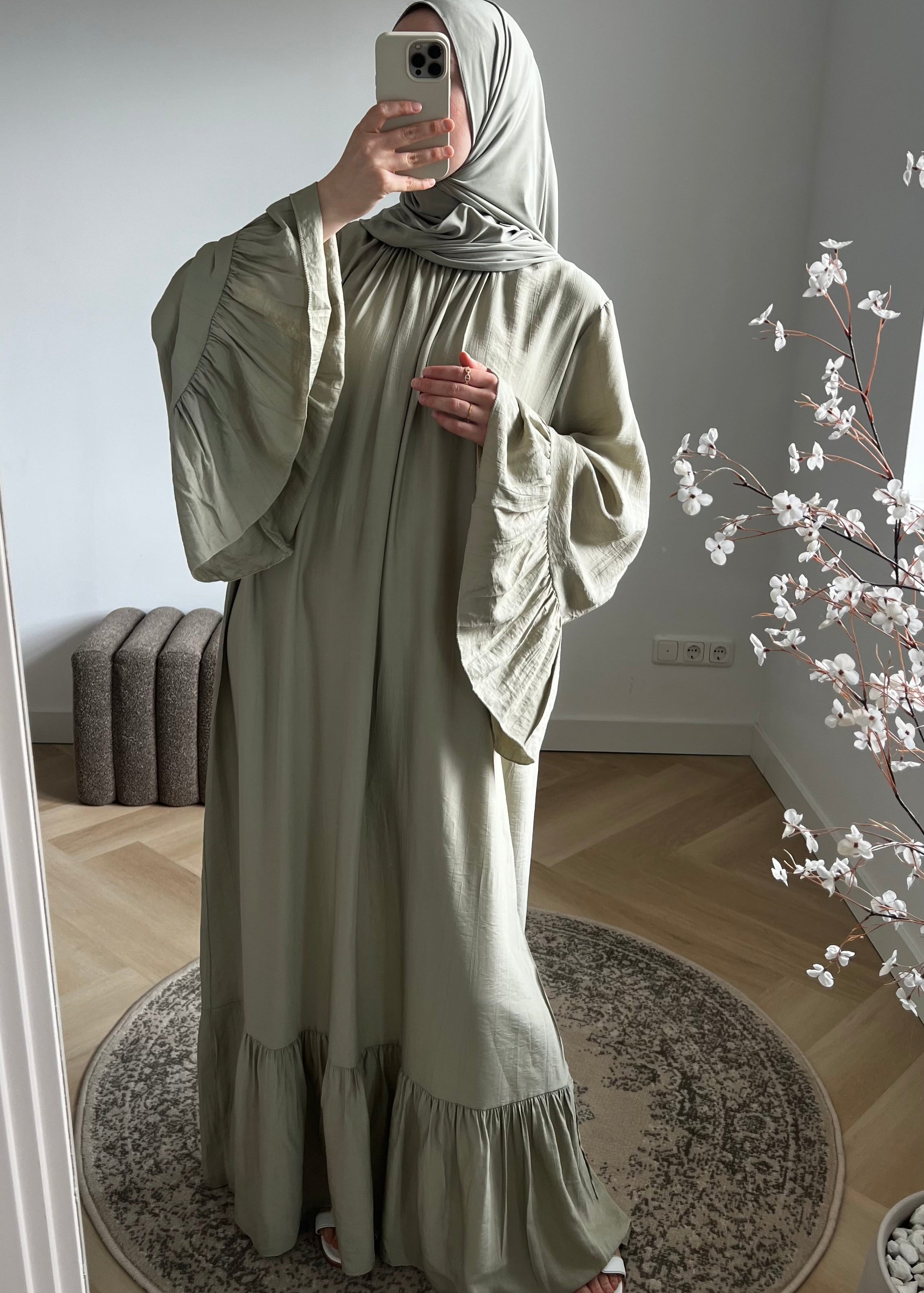 Mila dress | Sage green