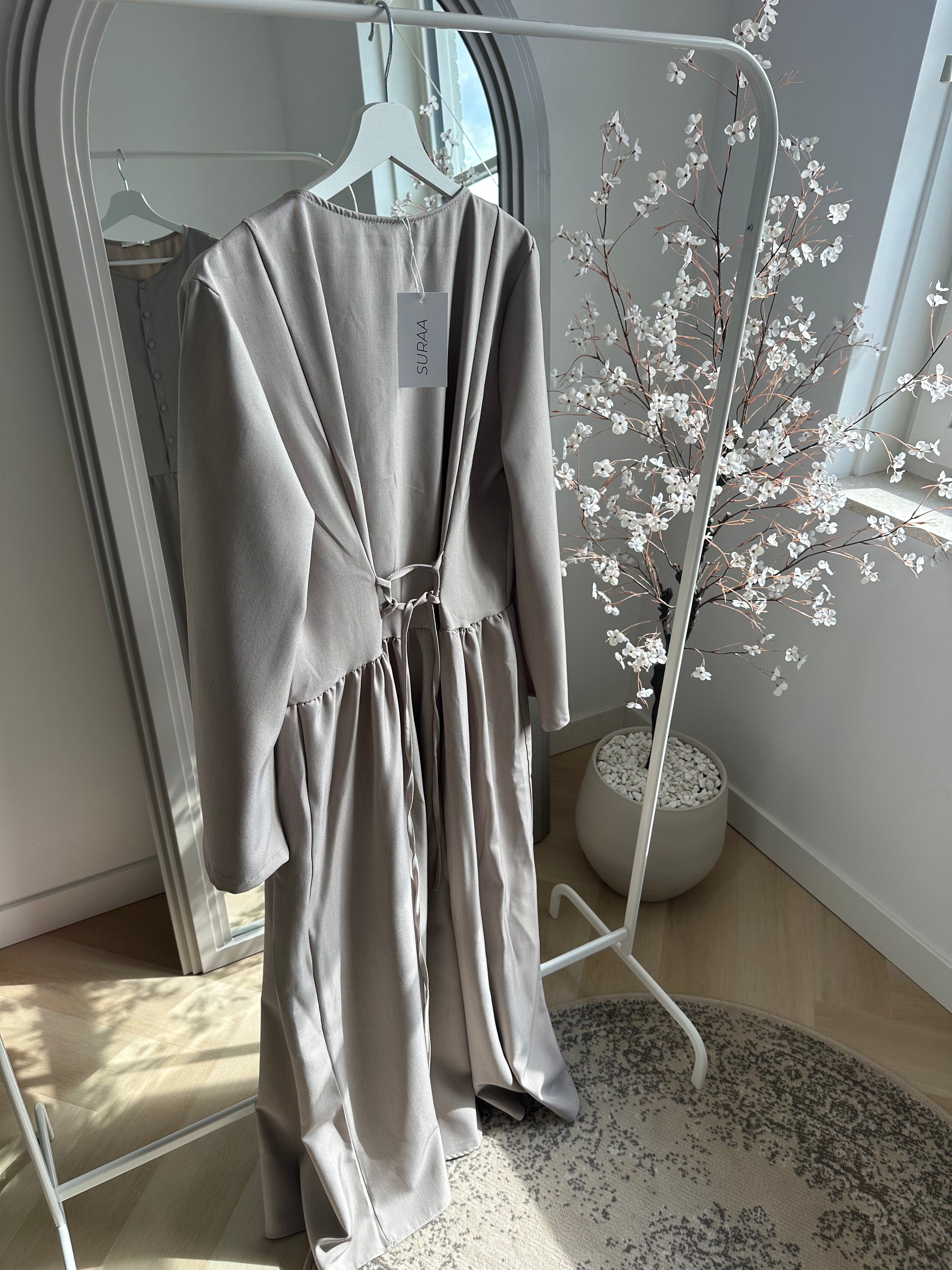 Nova dress | Taupe